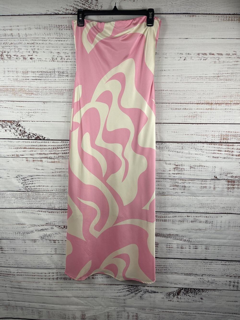 SNDYS. Dress Women's Medium Pink Geometric Satin Strapless Off Shoulder Maxi